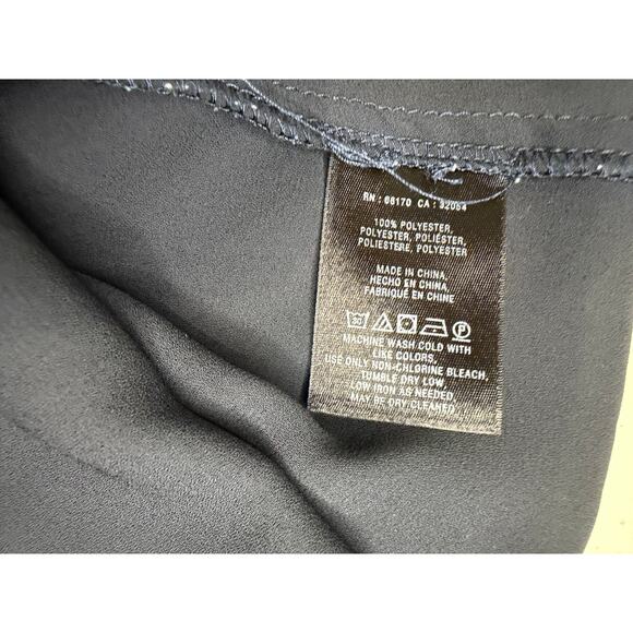 Maeve Anthropologie Navy Faux Wrap Blouse Size 0 Long Sleeve Split Neck EUC ✨ - Picture 7 of 7